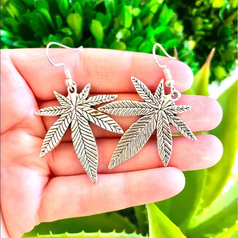 Mary Jane Silver Leaf Earrings